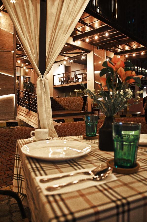 G5 Hotel And Serviced Apartment Johor Bahru Eksteriør bilde